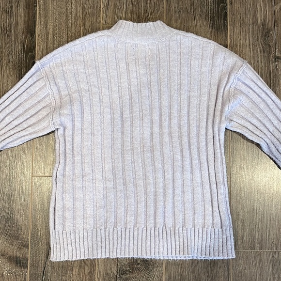 ⚠️PENDING⚠️ Frank & Oak | Button Down Seawool Sweater (Lavender) - Picture 5 of 5